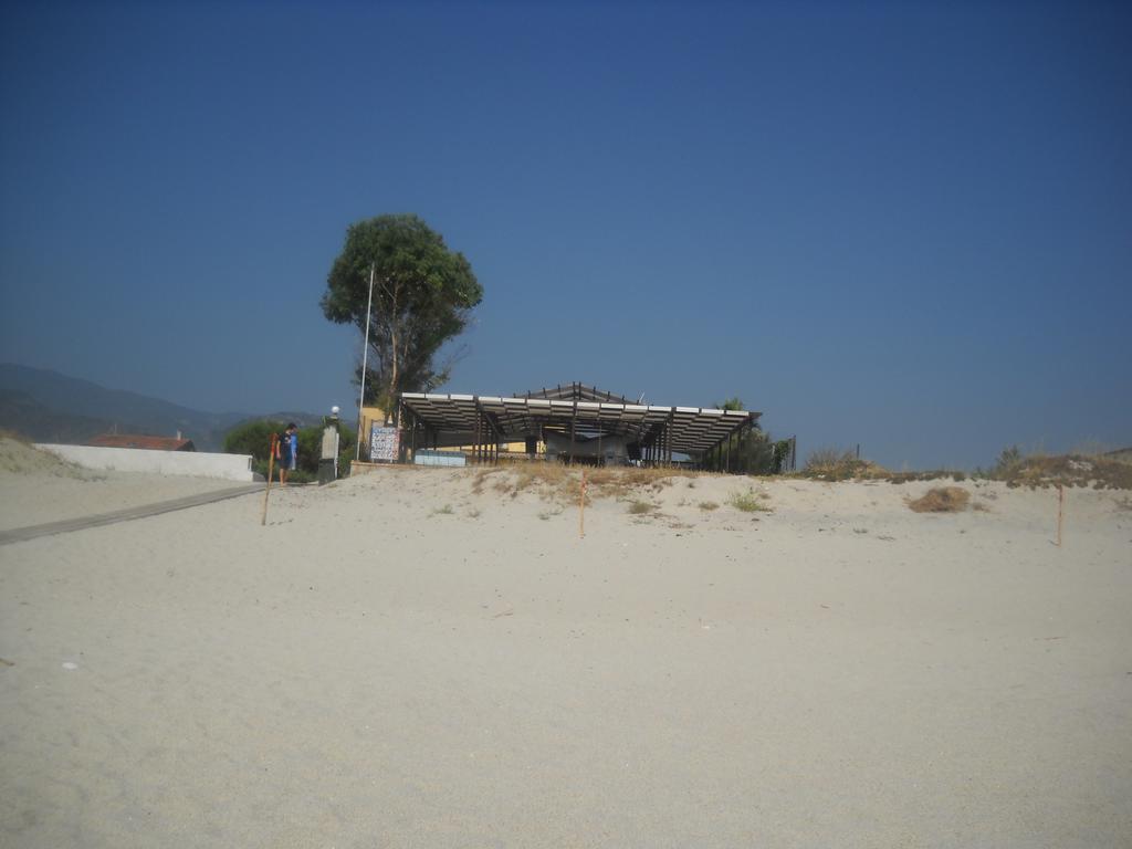Aquamarine Residence Davoli Kamer foto