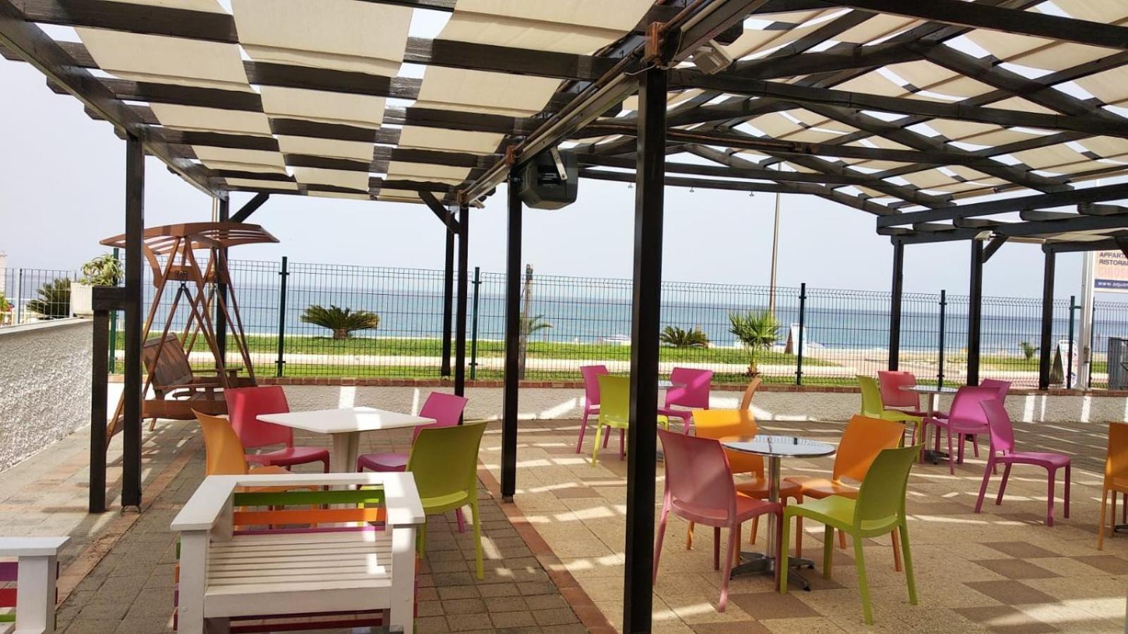 Aquamarine Residence Davoli Buitenkant foto